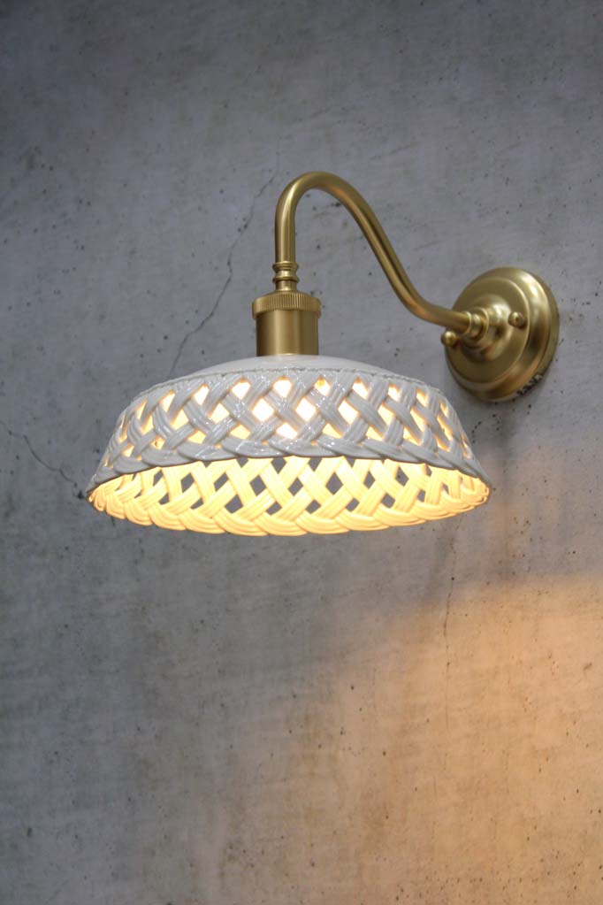 Amalfi-Ceramic-Gooseneck-Wall-Light-Gold