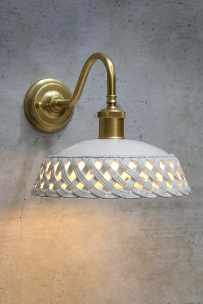 Amalfi-Ceramic-Gooseneck-Wall-Light-Gold