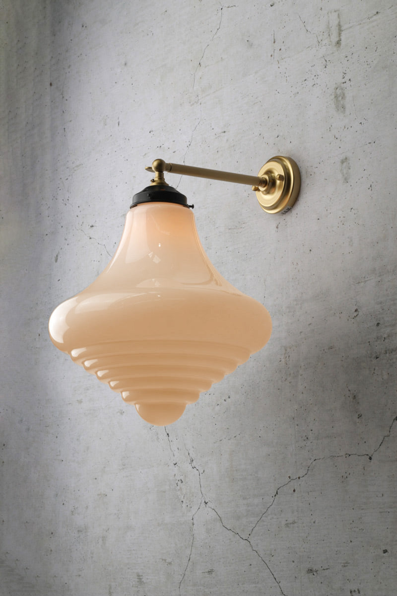 Portland Schoolhouse Wall Light gold brass