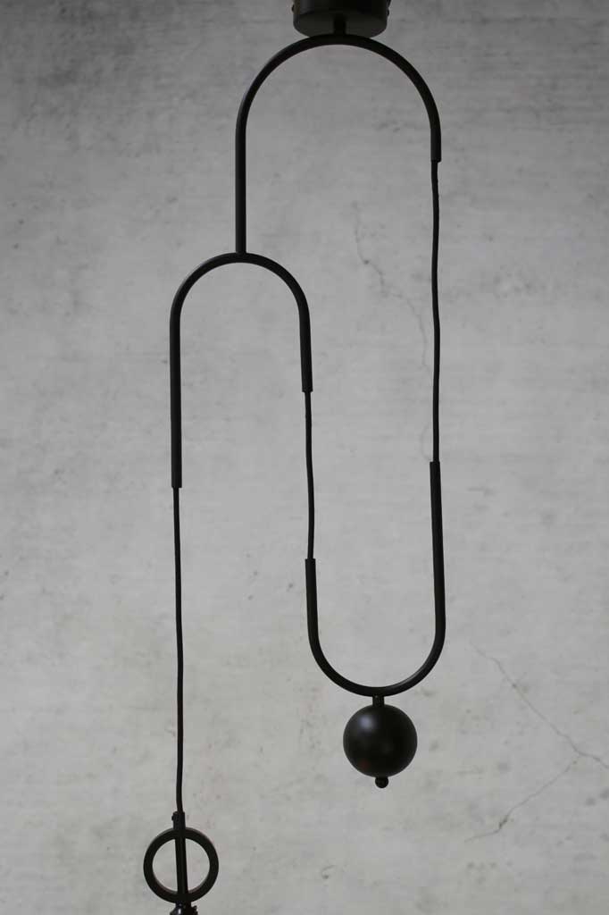 Black pendant cord pulley mechanism