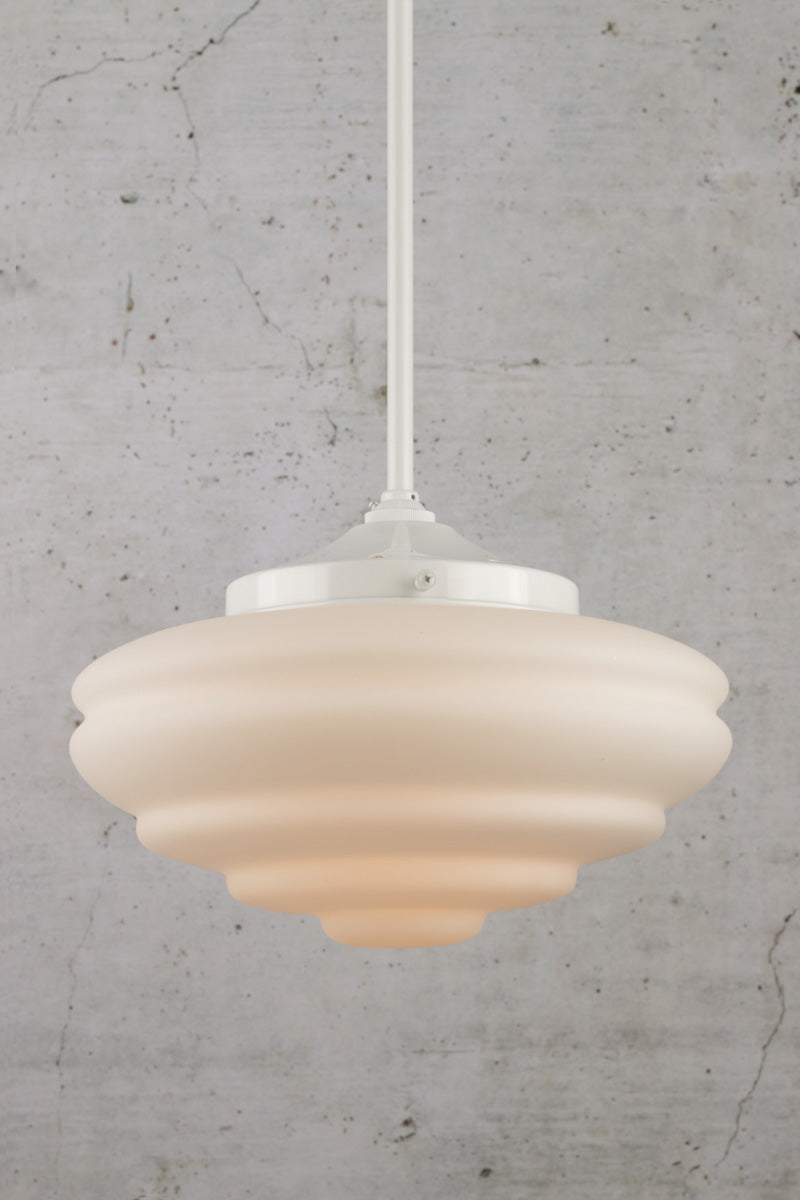 Rockabilly Glass Pendant Light on white pole