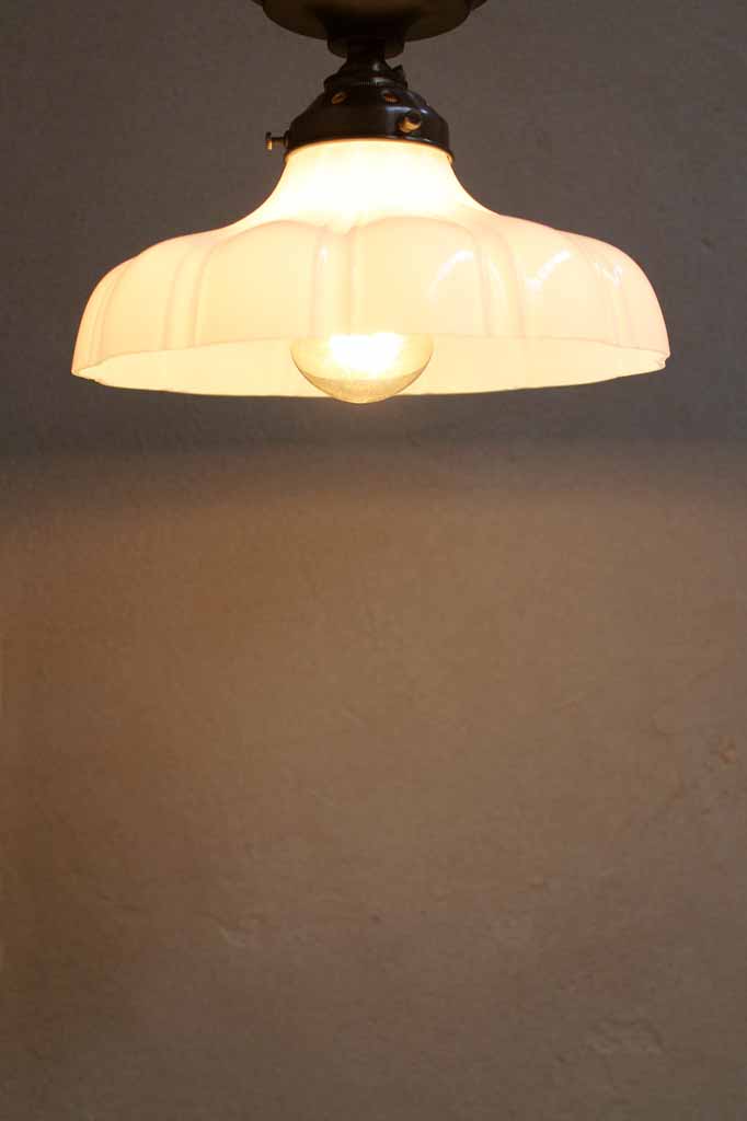 Mayflower Glass CeilingLight small. Modern classic