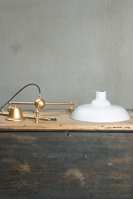 Bullpit Chandelier gold brass with white shades