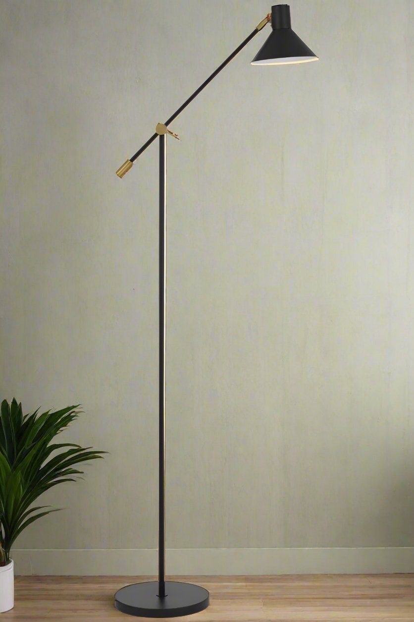 Oppy Floor Lamp