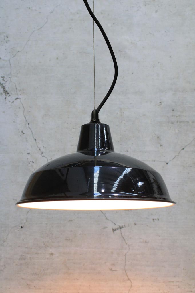 Warehouse Cable Pendant Light black samll shade small with black Cable