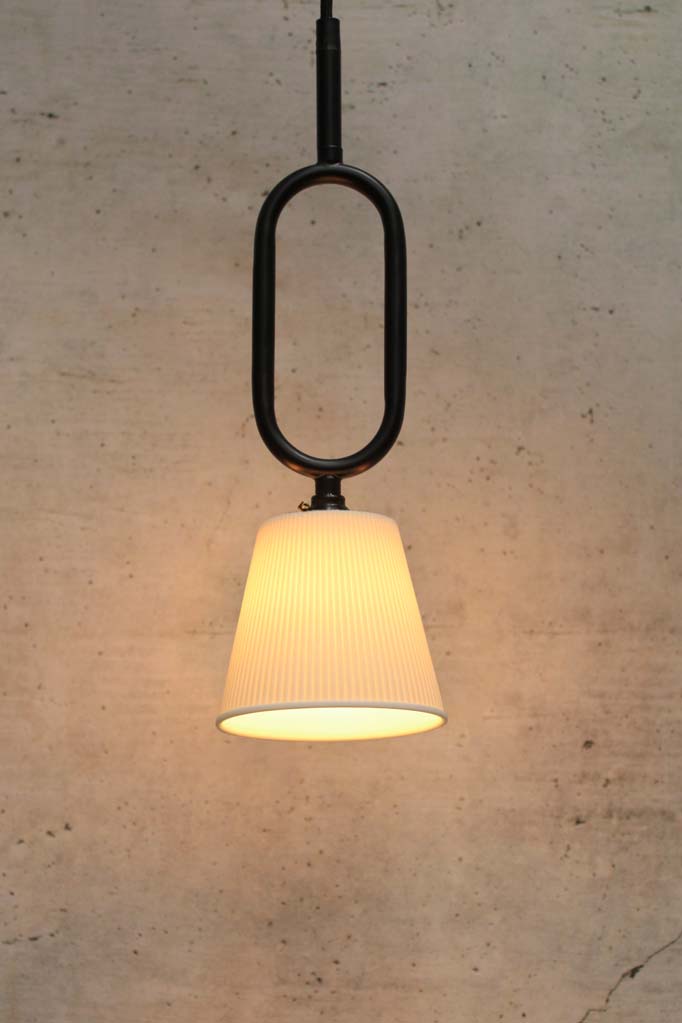 Forli Ceramic  Small Loop Pendant black metalware