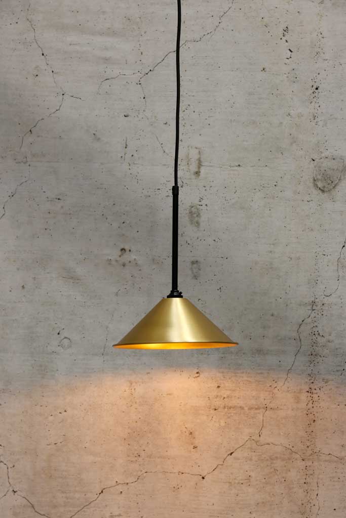 Cone Mod Pendant Light brass small shade