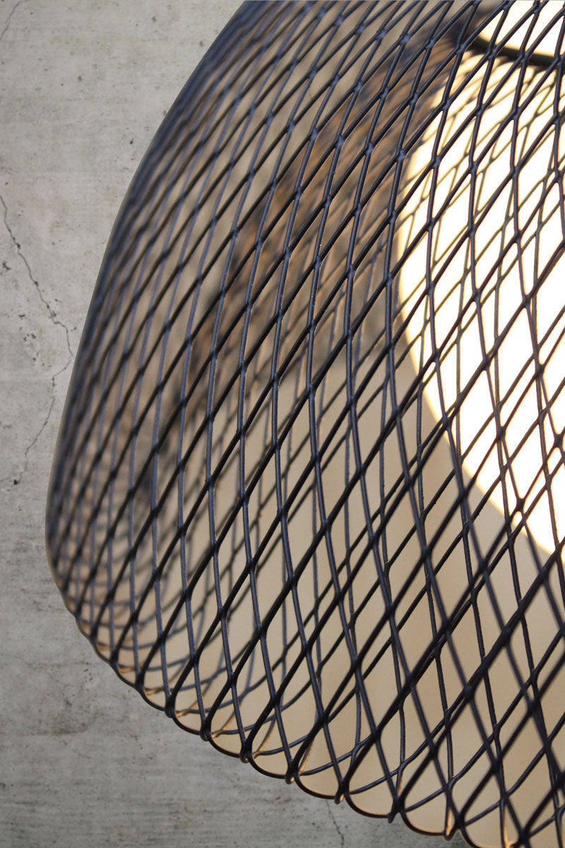 Crosshatch wire basket shade detail