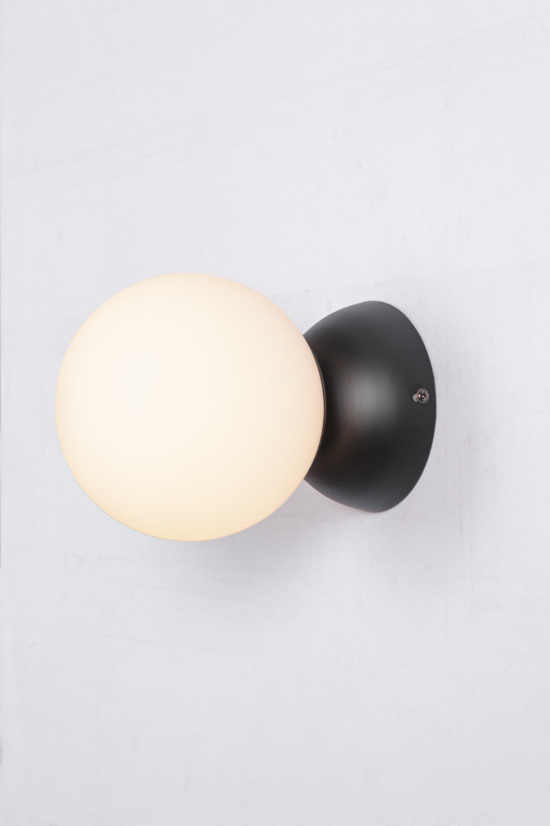 Oslo Glass Wall Light black batten holder