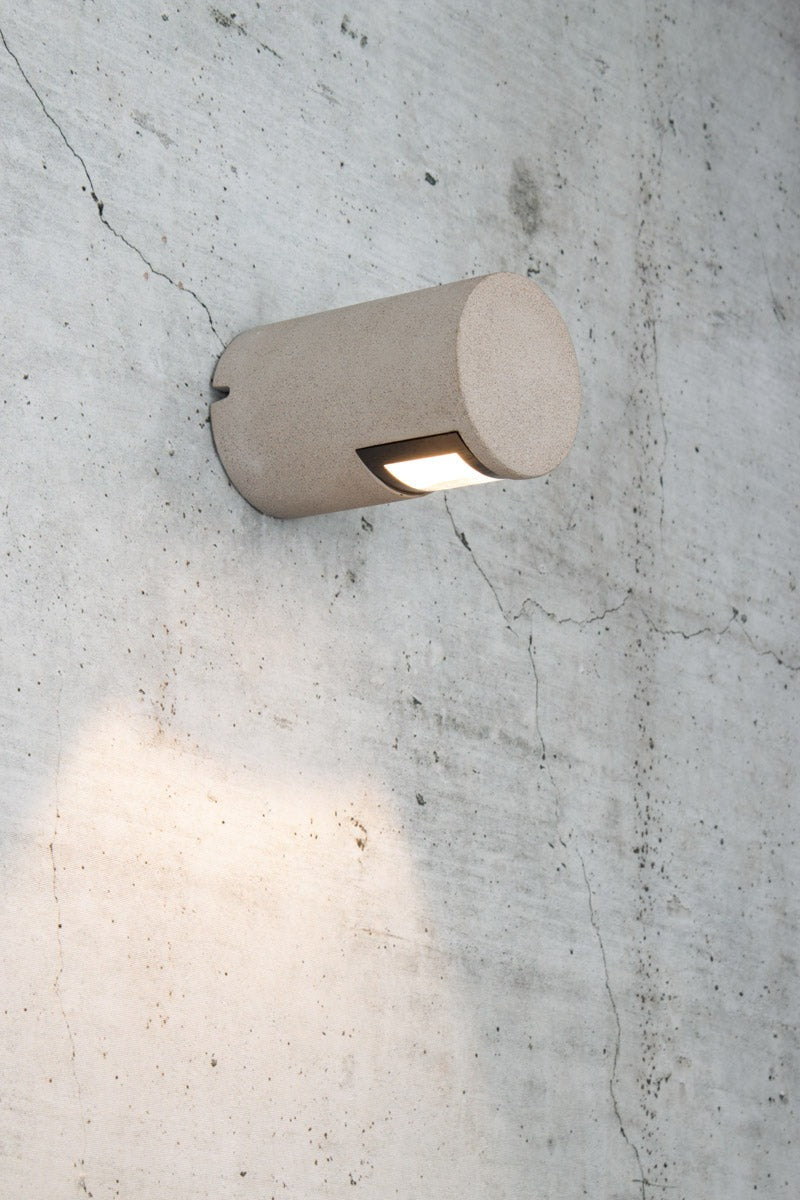 Rotatable-outdoor-wall-light-concrete