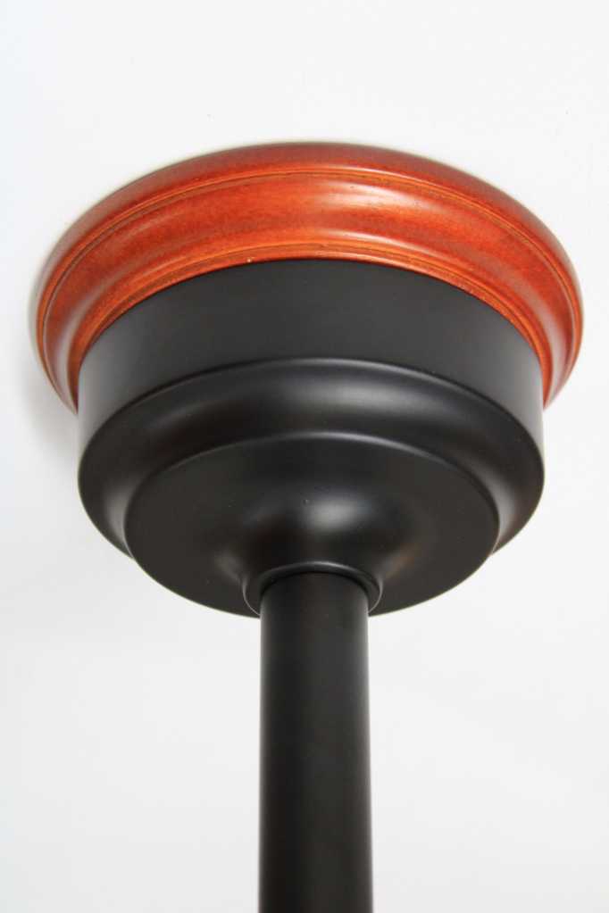 oak-wooden-mounting-block-gloss-black-pole-holder