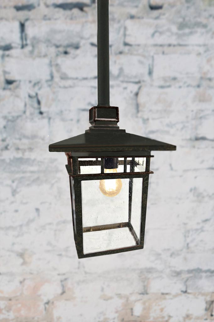 Outdoor lantern rod pendant