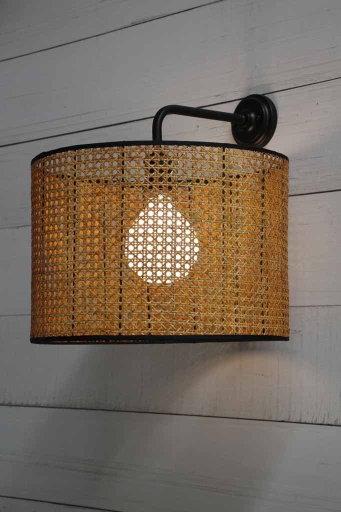 wicker-pendant-light