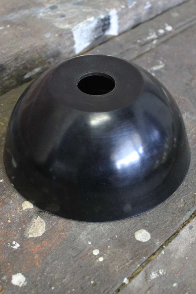 Black bowl shade