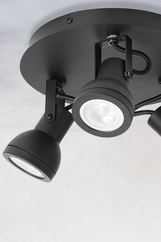 Adjustable triple light spotlight in black finish