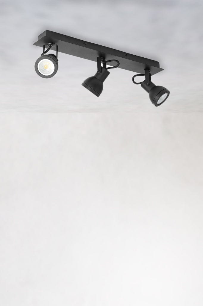 Triple light bar spotlight in black finish