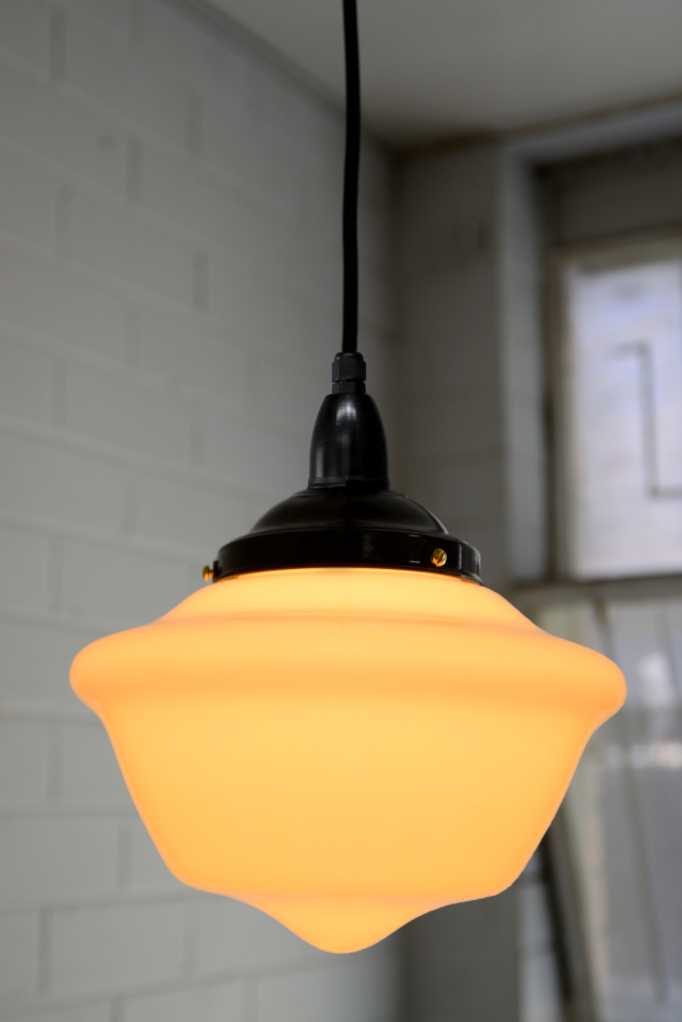 Small Chelsea Outdoor Pendant Light