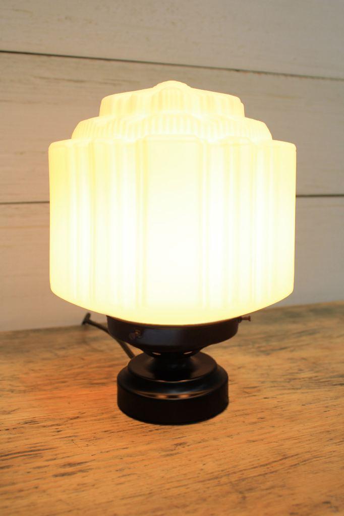 Deco Glass Lamp Black On