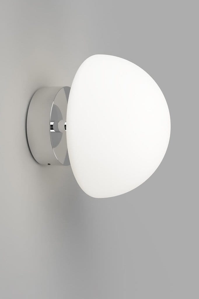 Dome chrome wall light