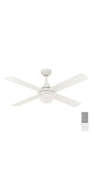 Ceiling fan in white finish with LED light with remote control