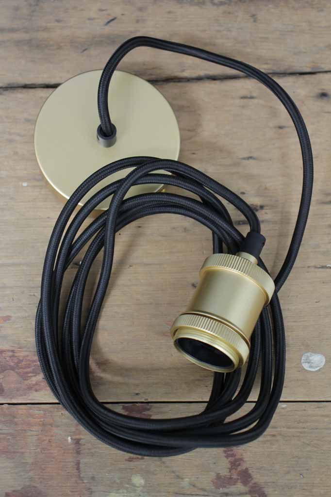 Gold pendant cord