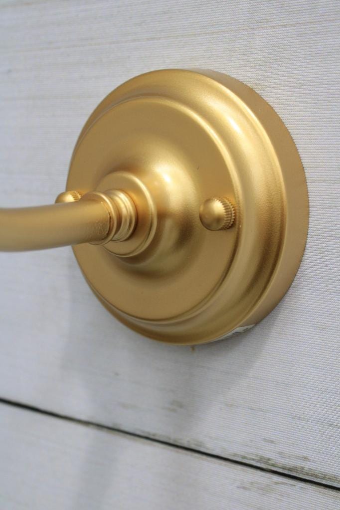 Gold/brass ceiling rose 