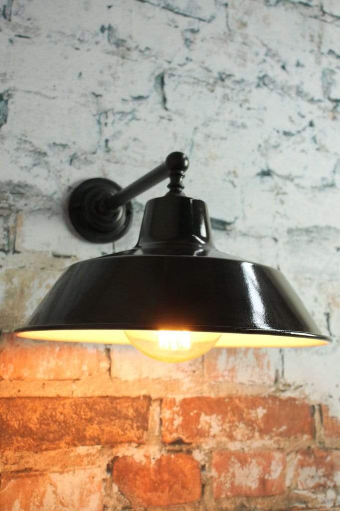 Black enamel lighting