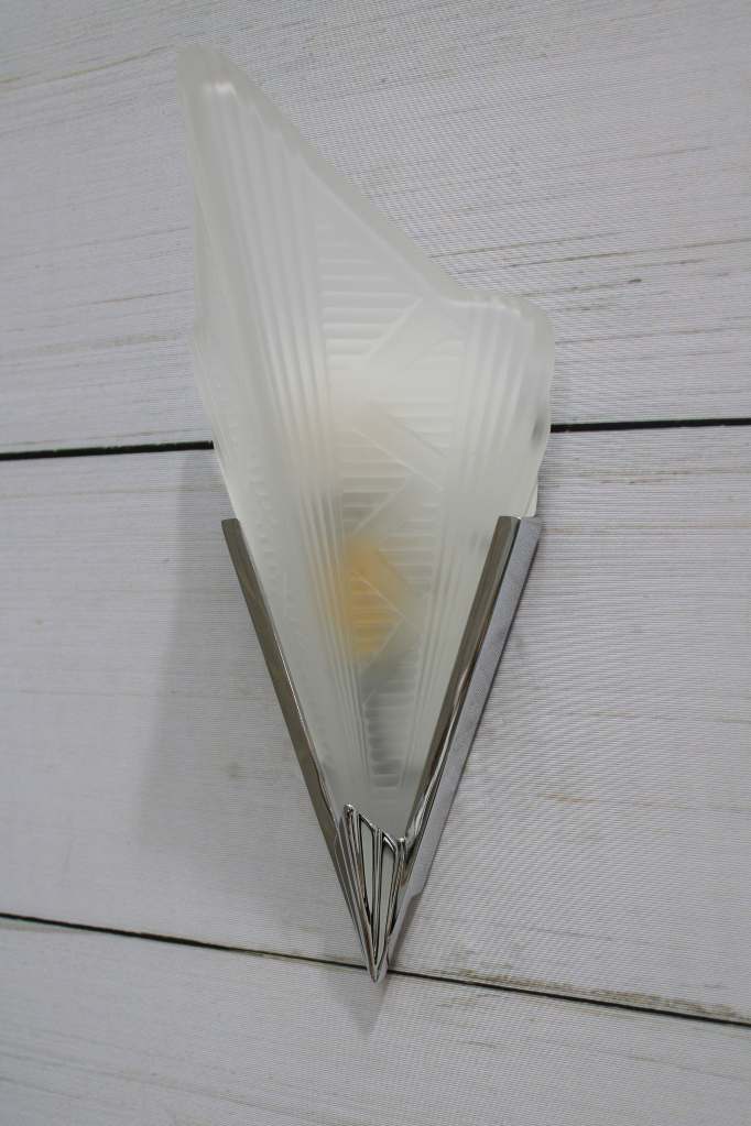 Chrome Ritz Deco Glass Wall Light