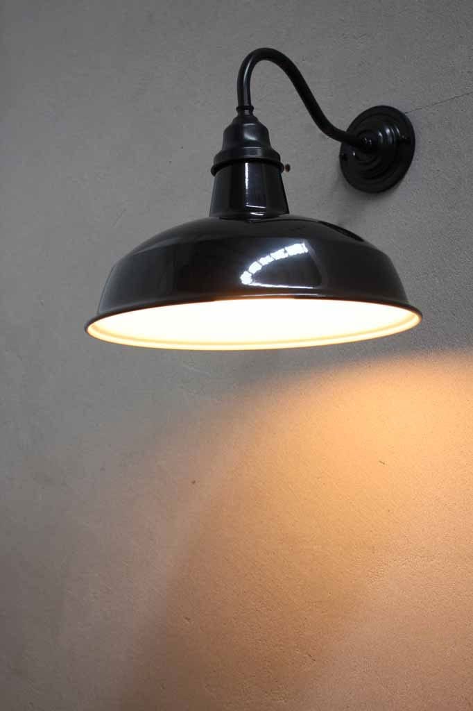 matt-black-sconce-with-black-shade