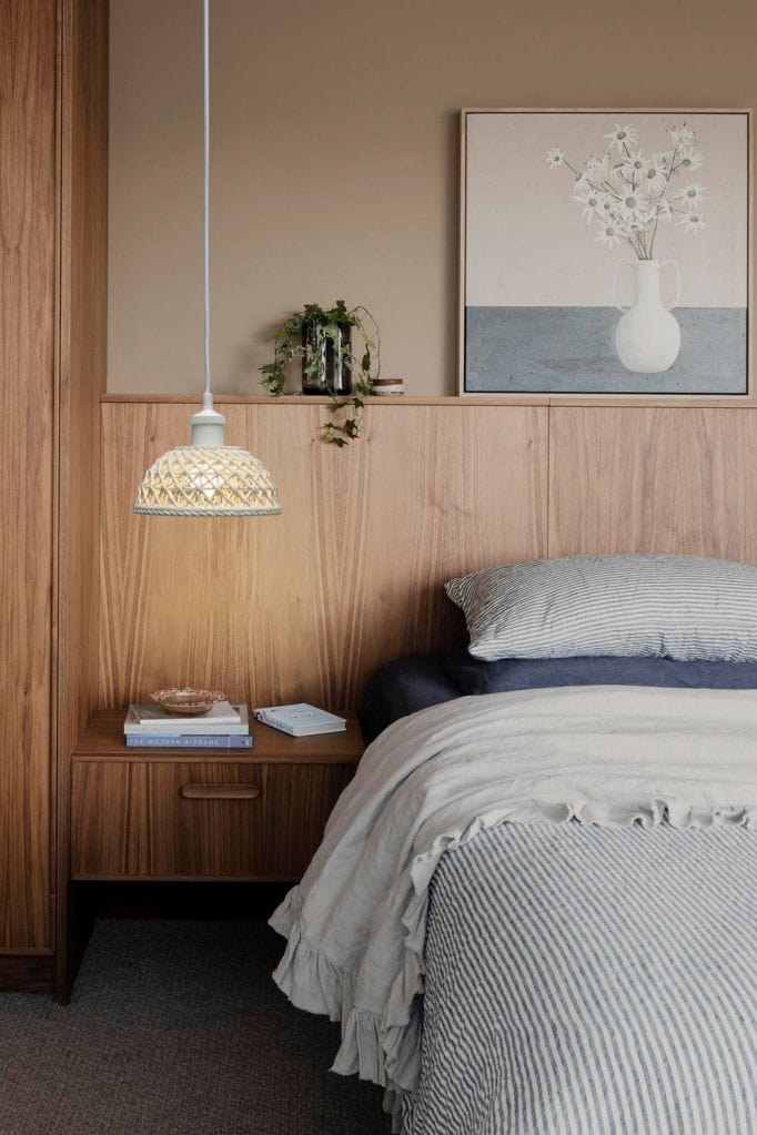 Ceramic pendant light used as bedside light