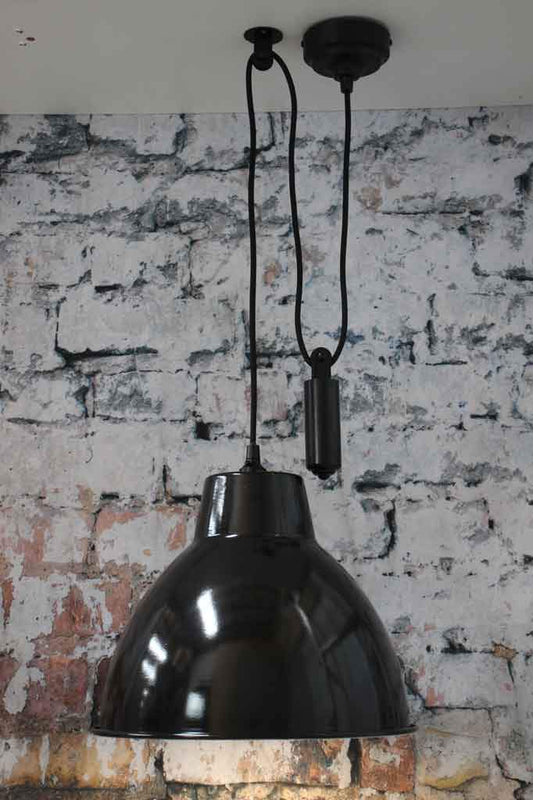 Black shade on pulley pendant 