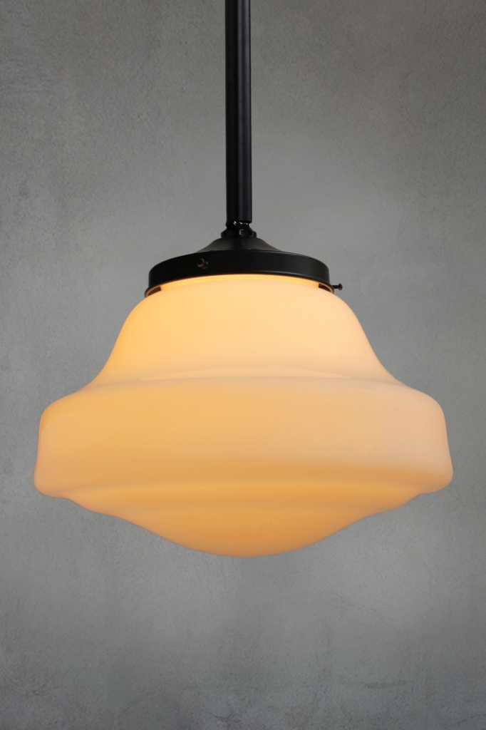 Schoolhouse Shade Pendant Light - Yarra black pole