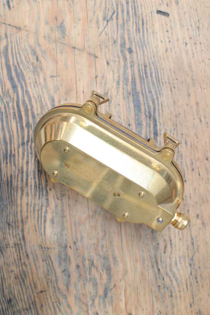 Secombe Brass Outdoor Bulkhead Lights eyelid