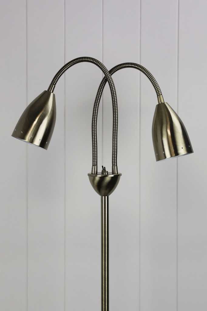 Stan Floor Lamp in antique brass