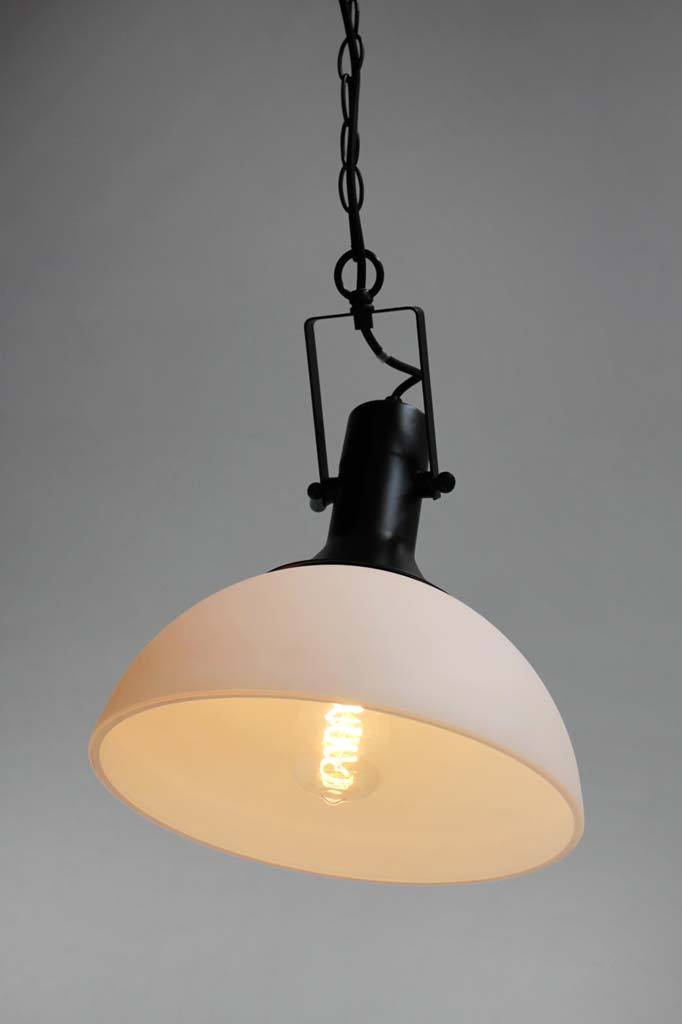 Tiltable small pendant light