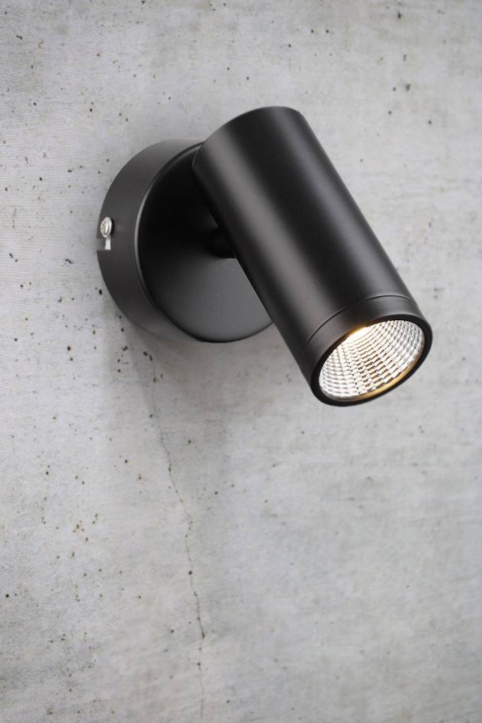 Villa LED spotlight in black finish