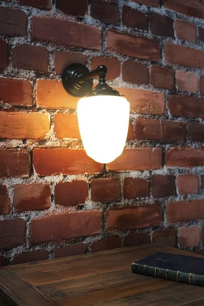 W193 short arm wall light antique