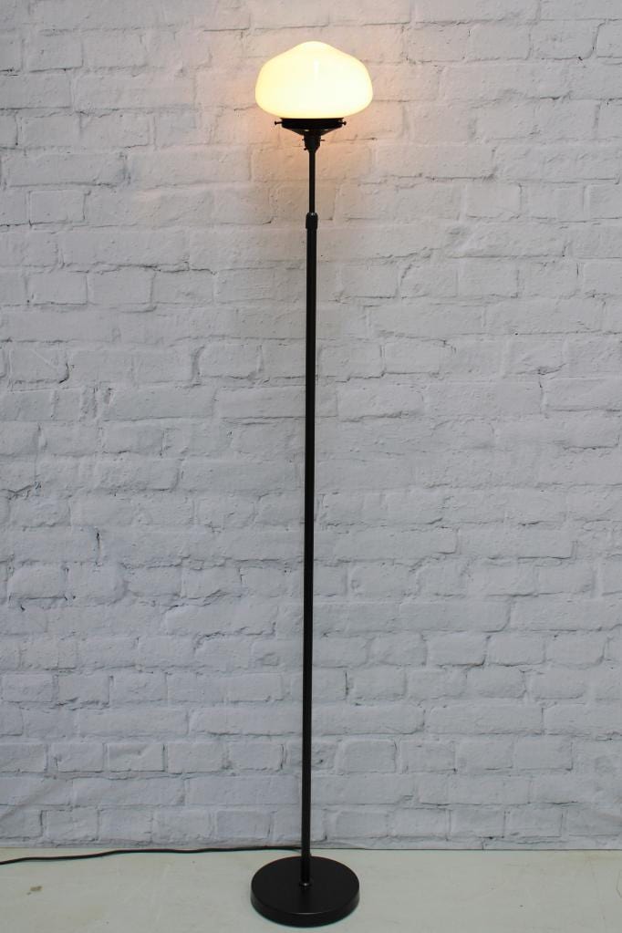 Washington floor lamp with black stand