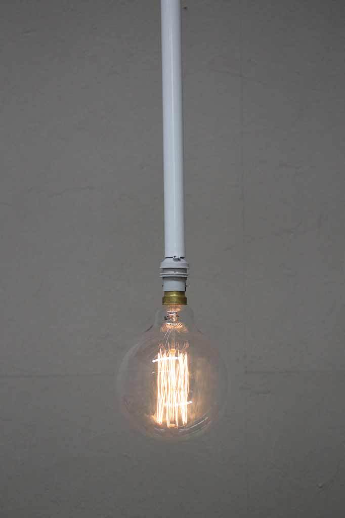 White bare pole pendant 