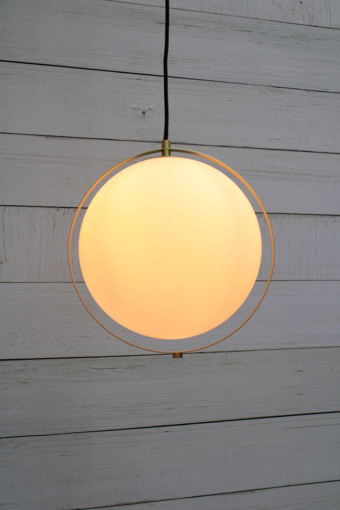 Ring glass pendant light