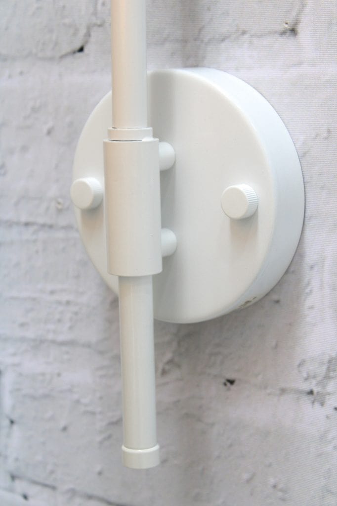 Wall mount of white steel wall light