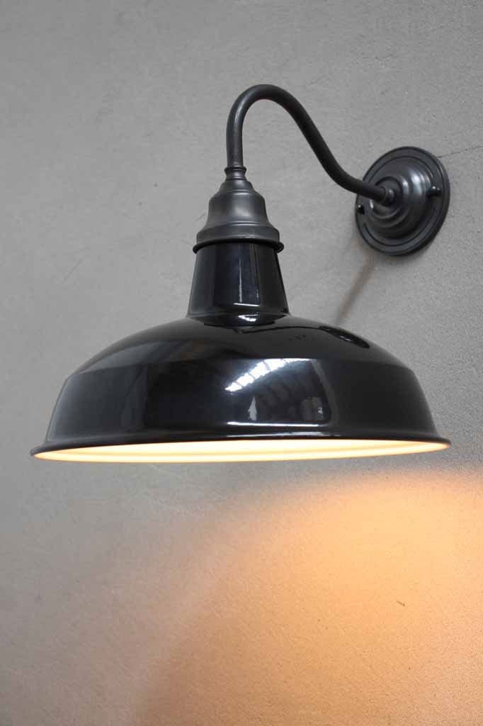 matt-black-shade-with-antique-bronze-wall-sconce