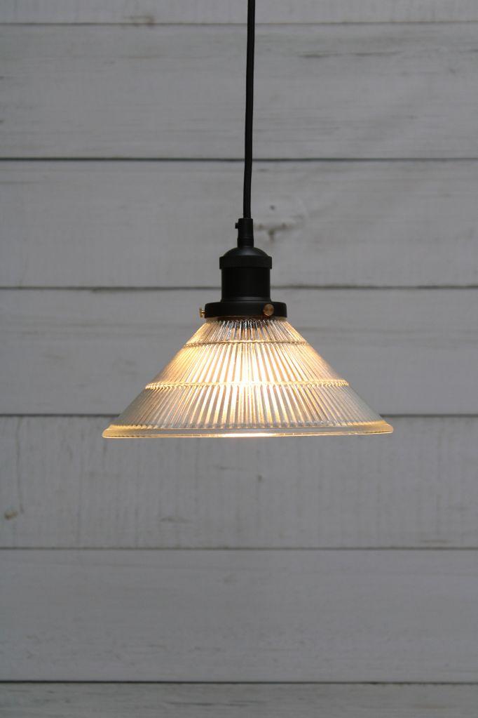 ripple glass pendant light