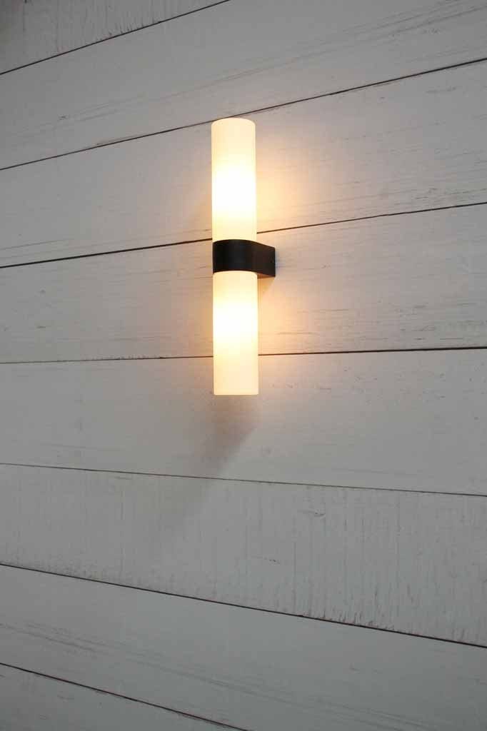 up-down-wall-light